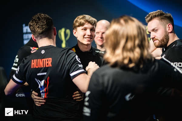 而在于对波 而在于对波